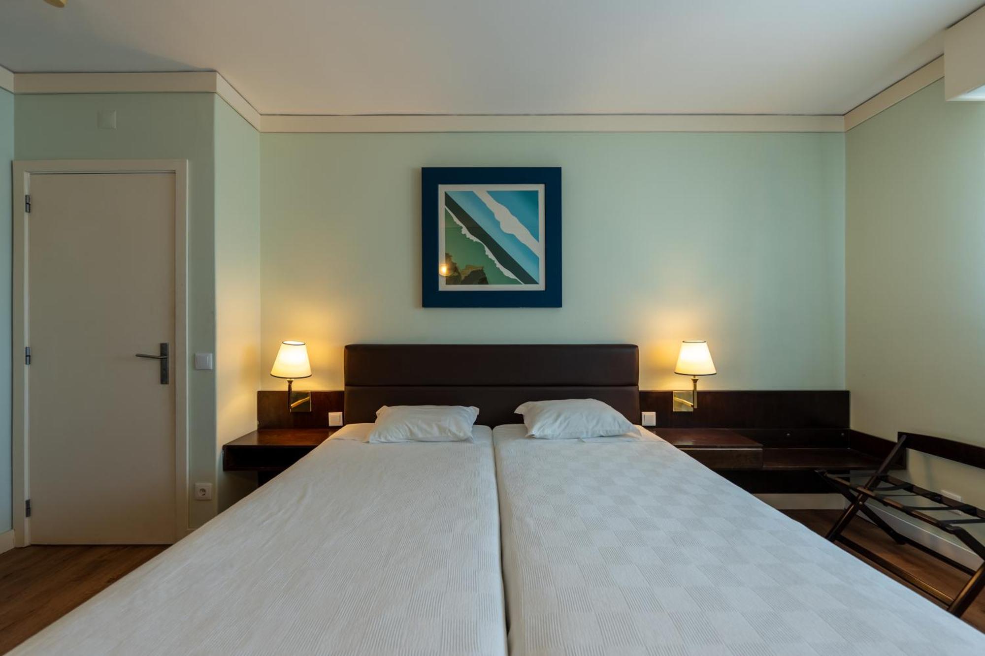 Superior Two-Bedroom Apartment Sea View,1742879754:JPEG