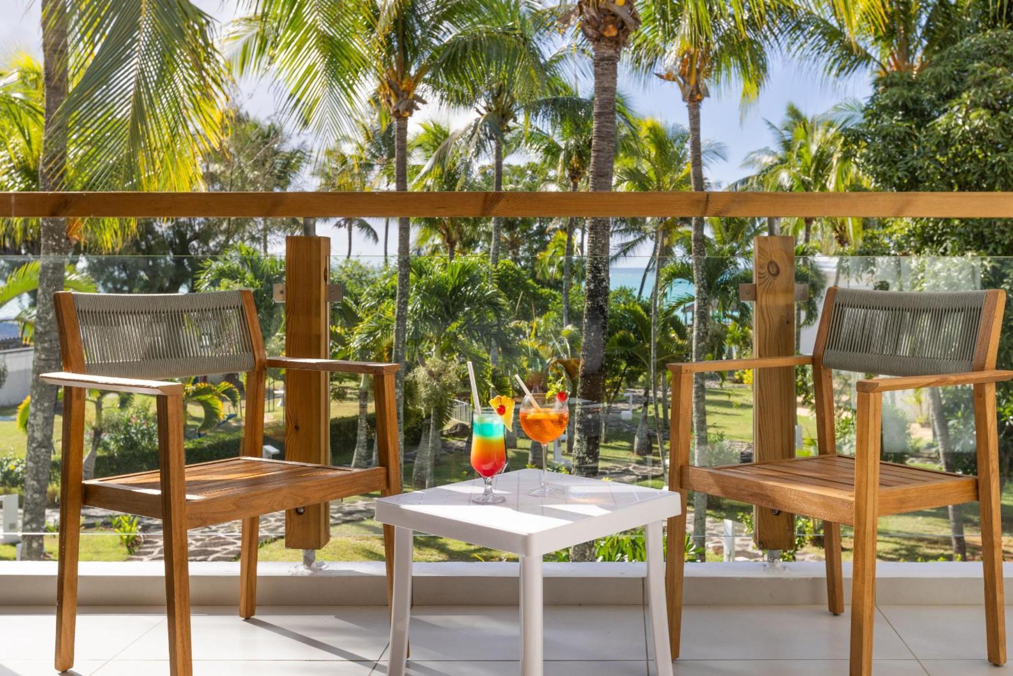 Coral Signature Room Garden View