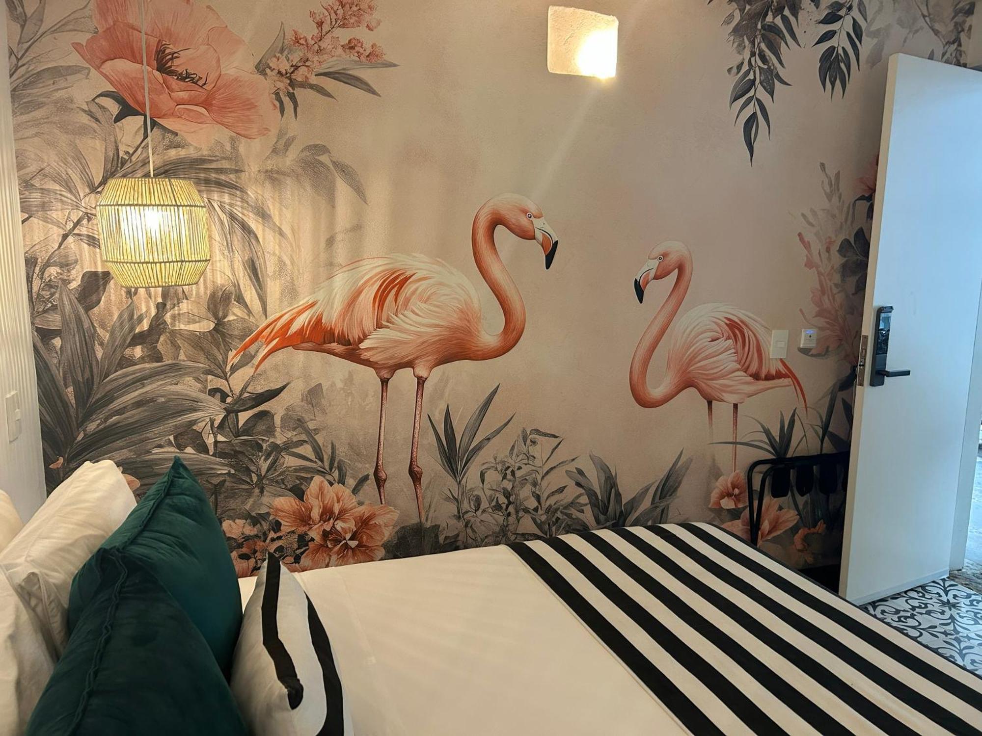Standard Queen Room,1742757586:JPEG