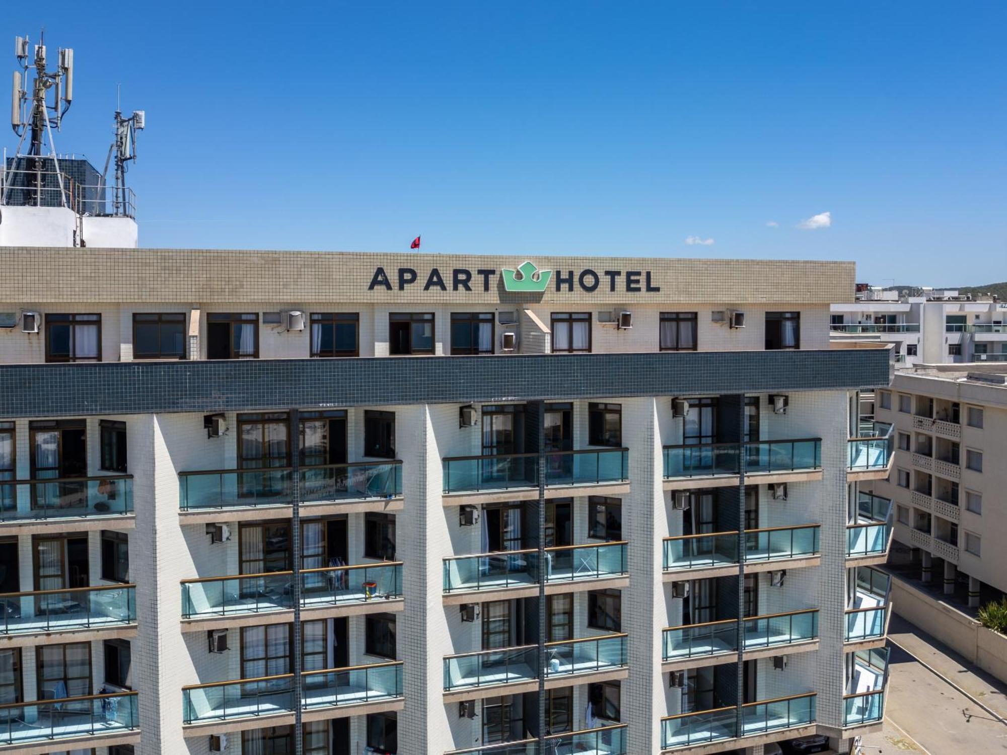 Two-Bedroom Apartment Sea View