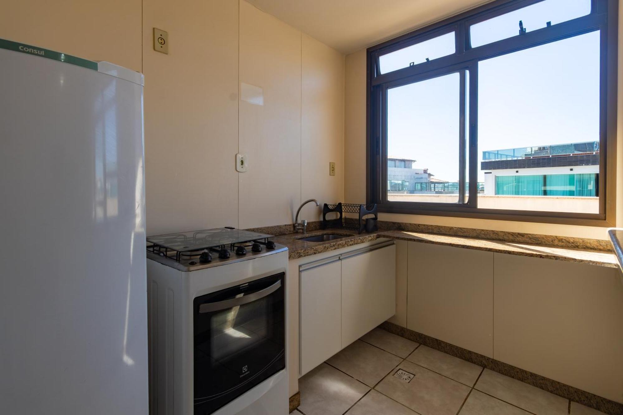 One-Bedroom Apartment Sea View