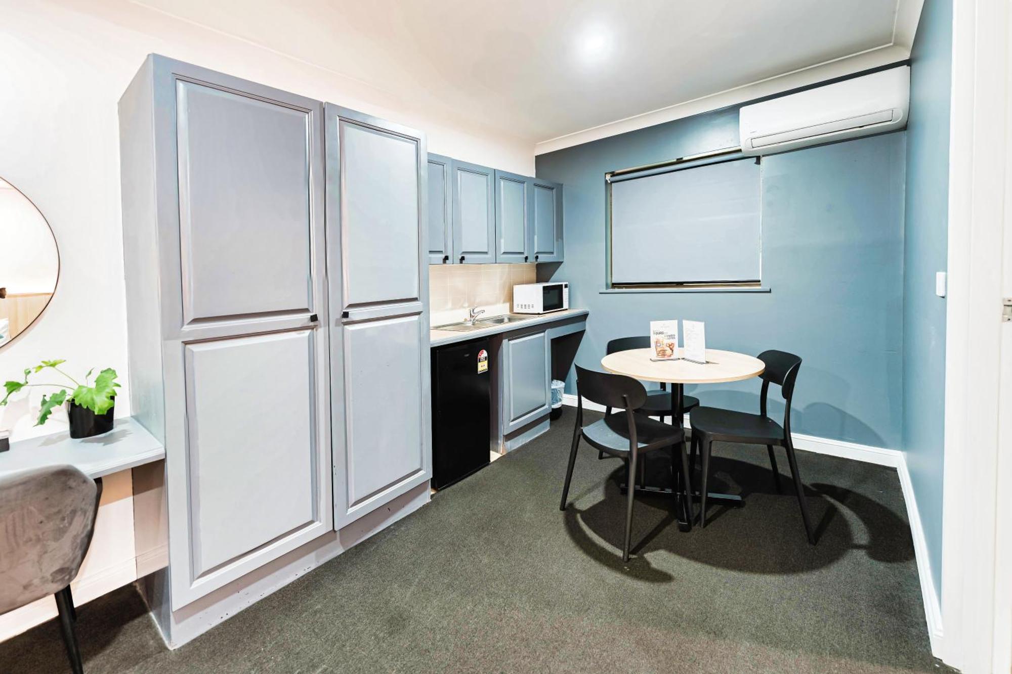 Executive Queen Room Not Pet-Friendly