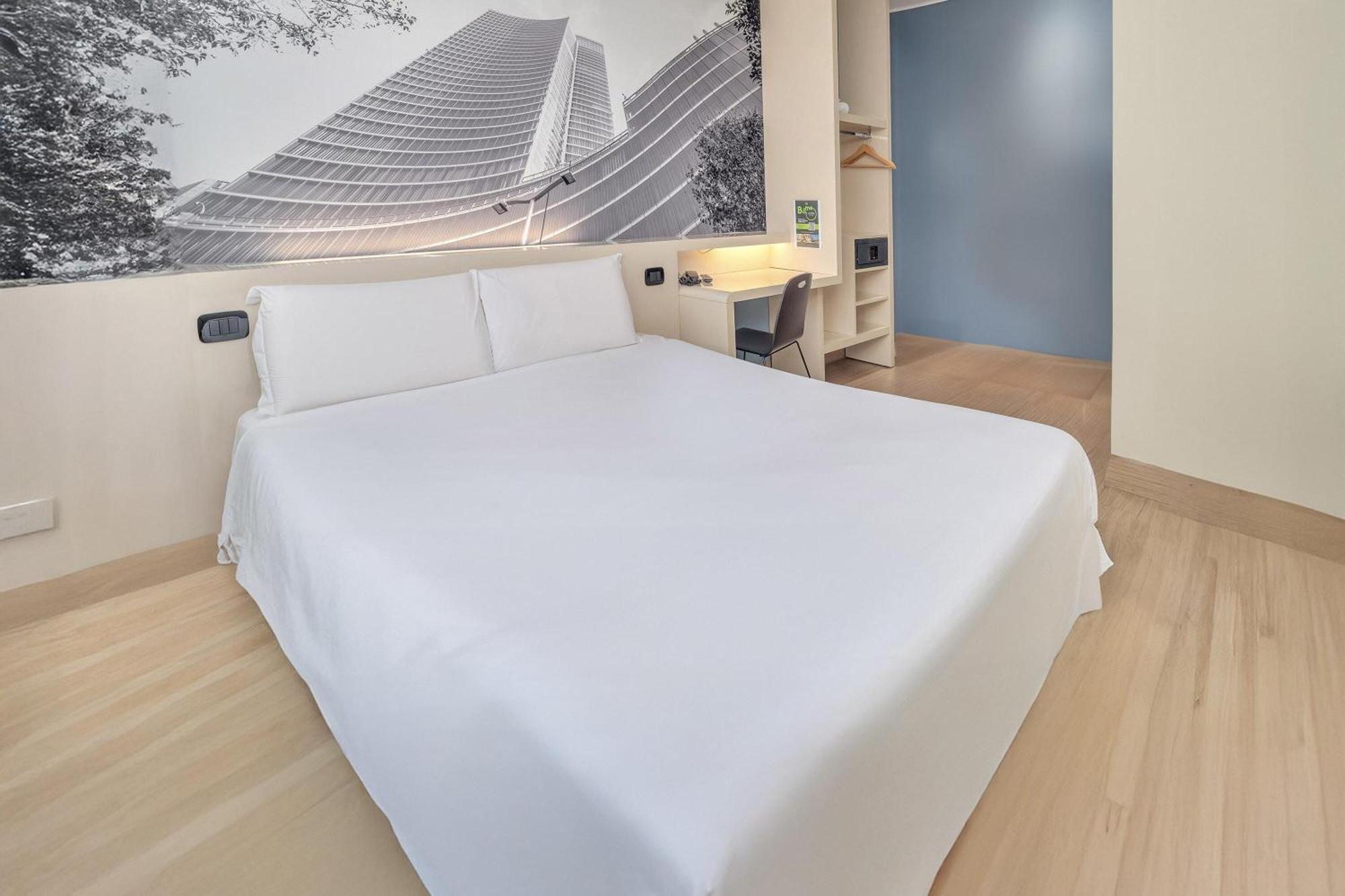 Double Room,1742901213:JPEG