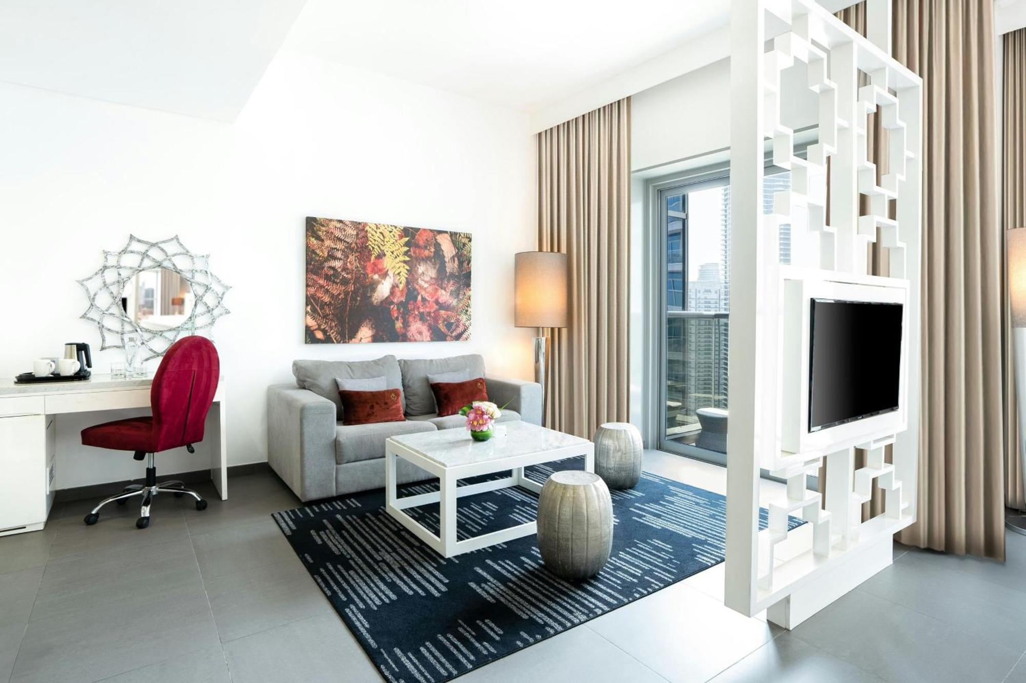 Grand Studio Suite Balcony Marina View Soluna Access,1742979317:JPEG