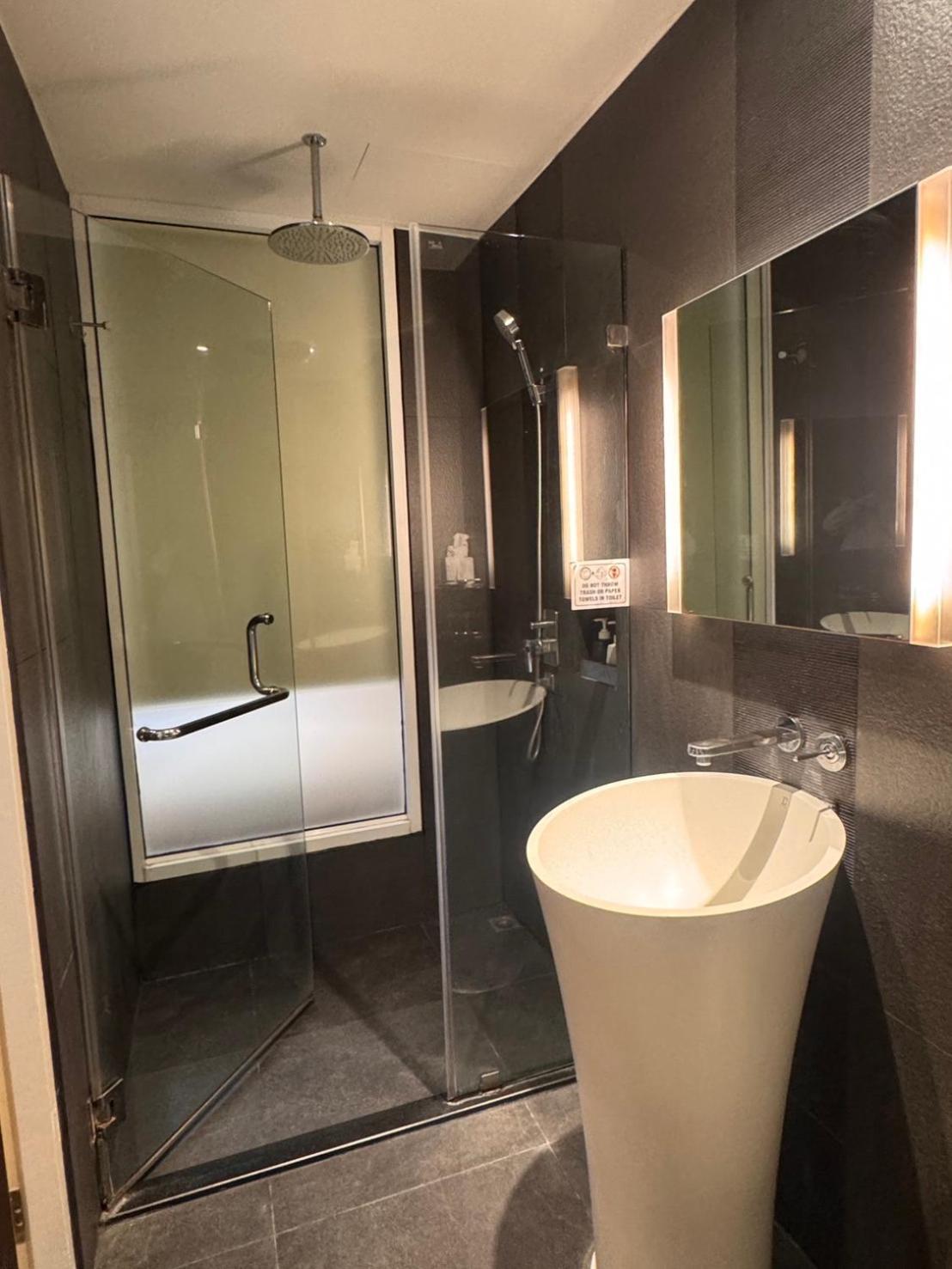 Quadruple Room Private Bathroom