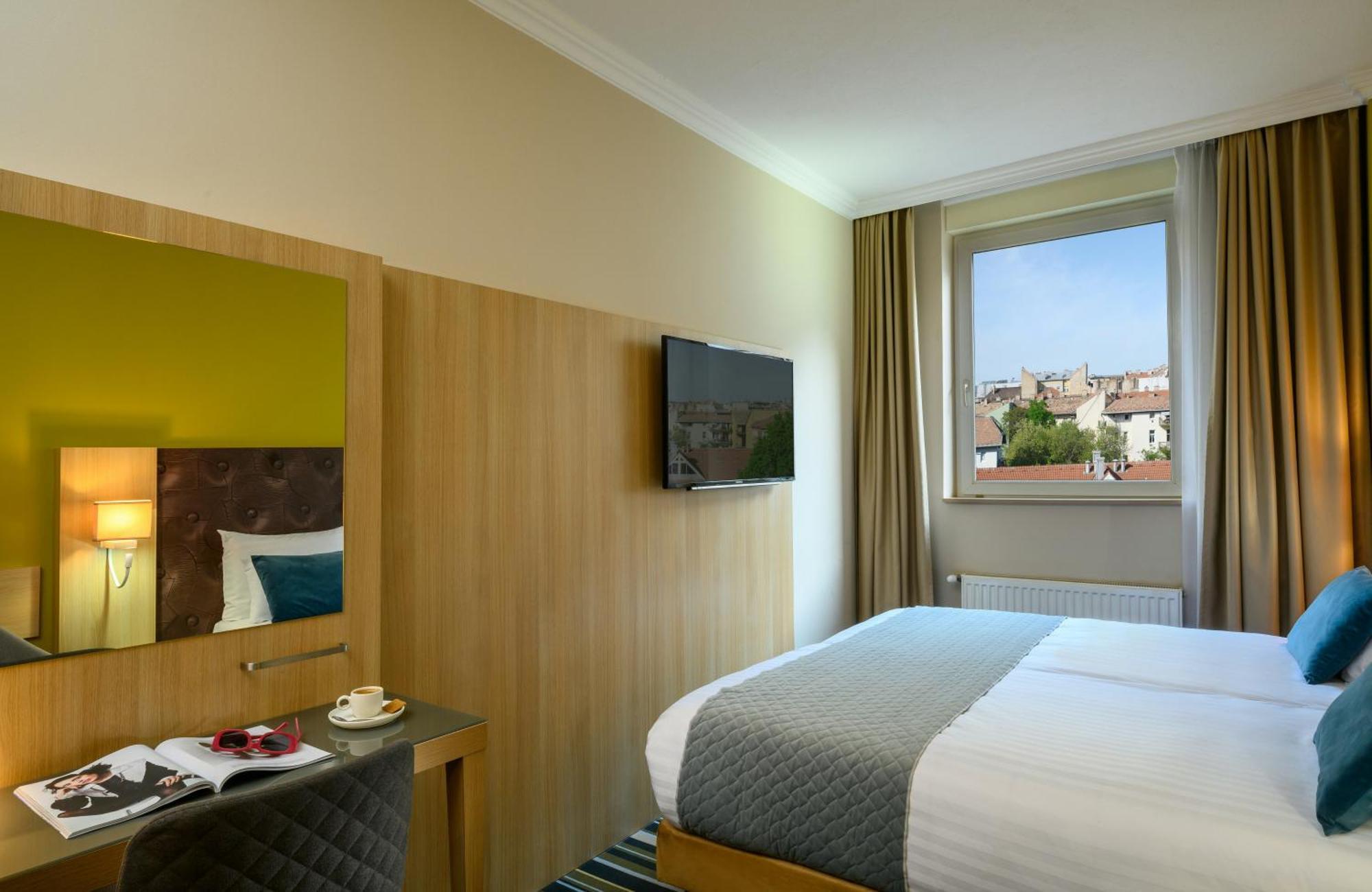 Comfort Double or Twin Room