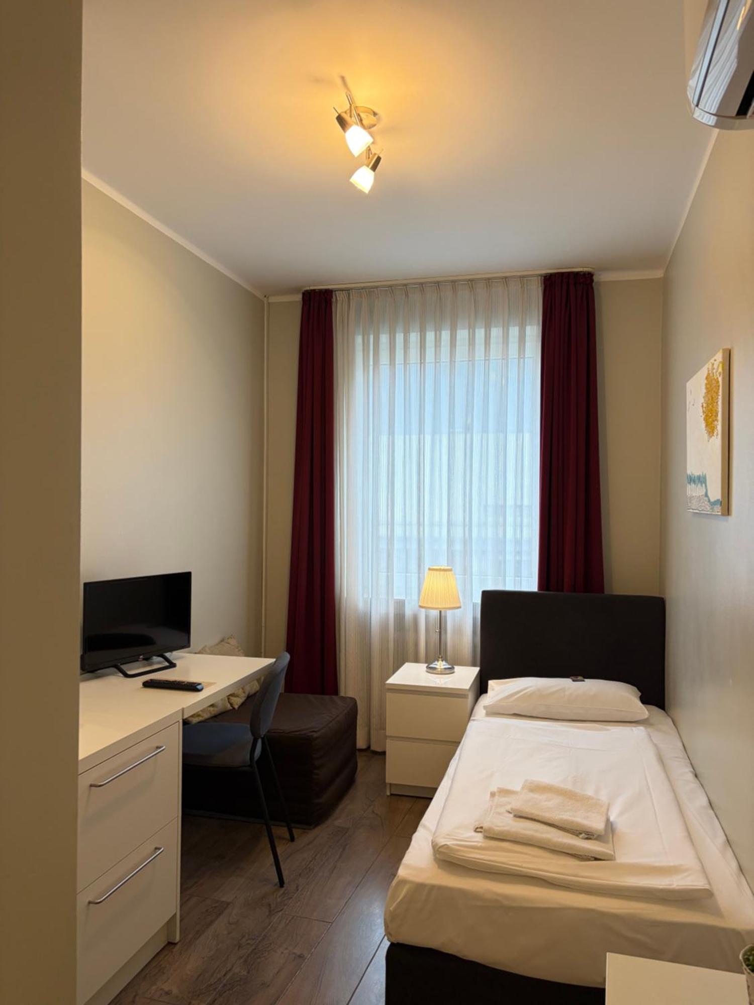Classic Single Room