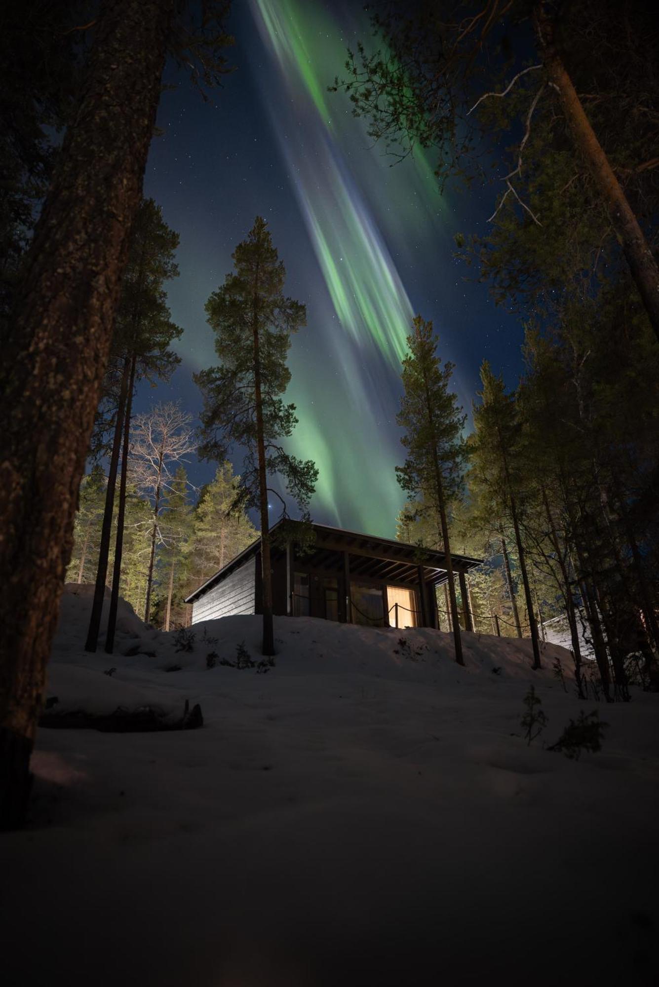 Arctic Glass House,1705020182:JPEG