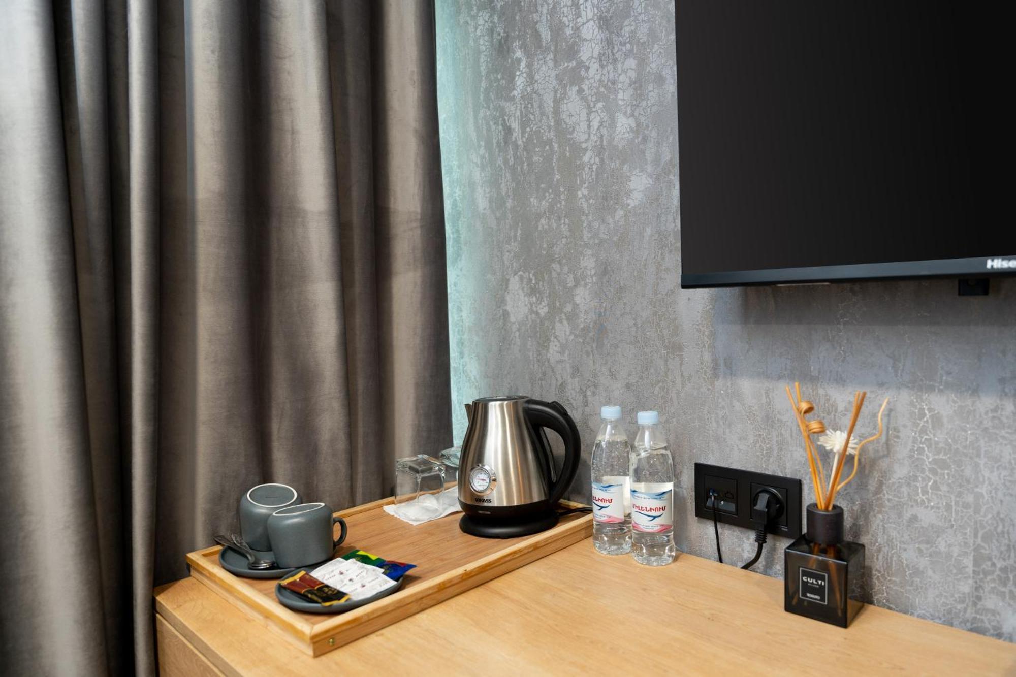 Deluxe Single Room
