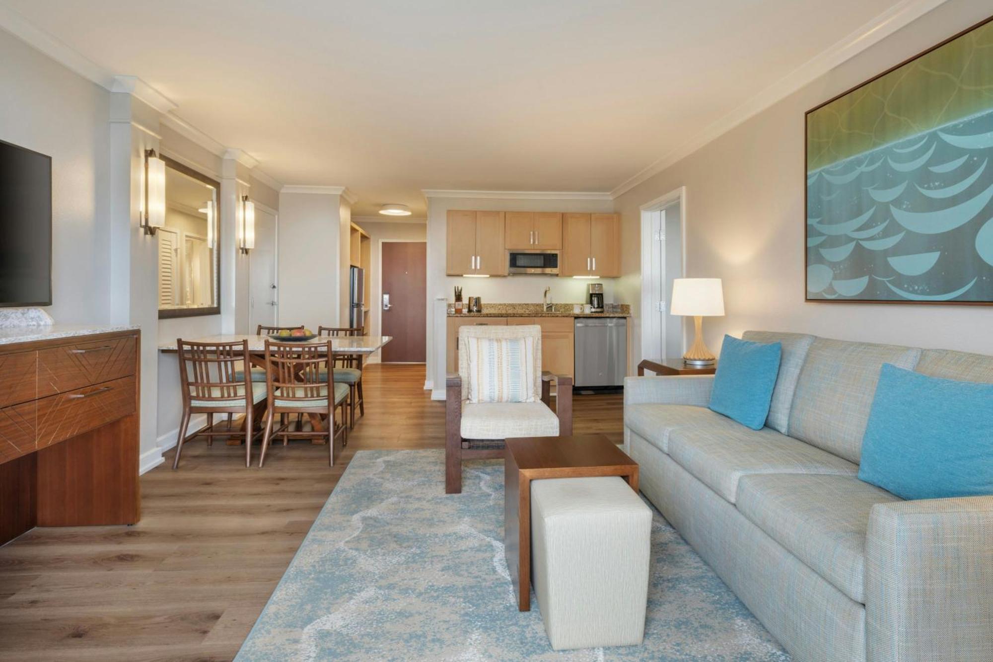 One-Bedroom King Suite Garden View