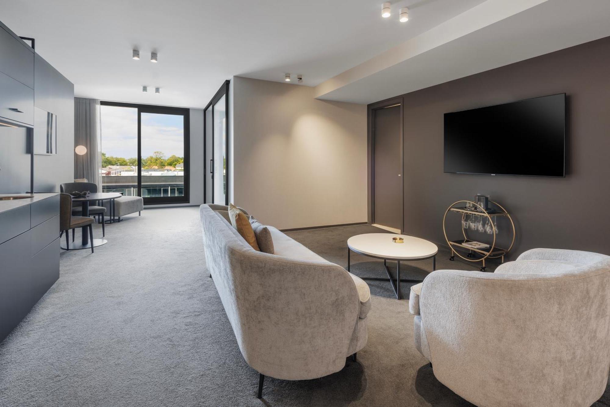 Mayfair Suite