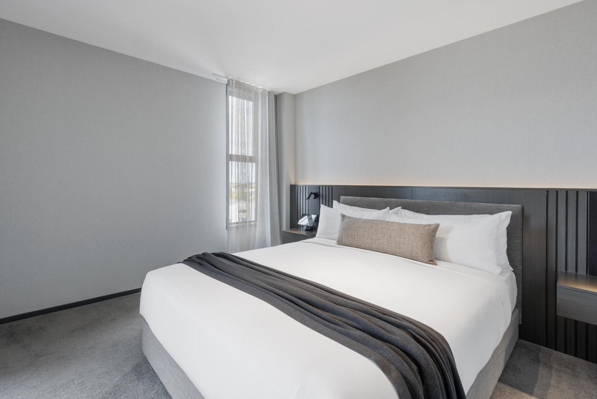 Mayfair Suite