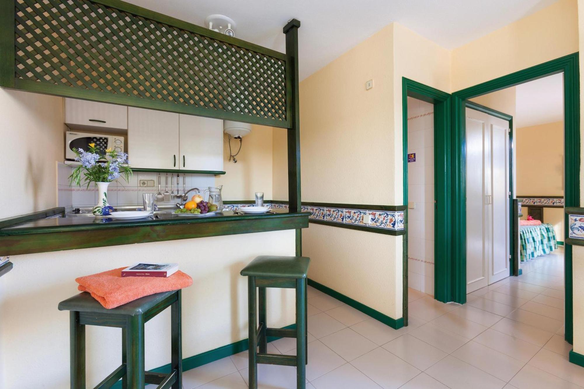 One-Bedroom Apartment,1758291397:JPEG