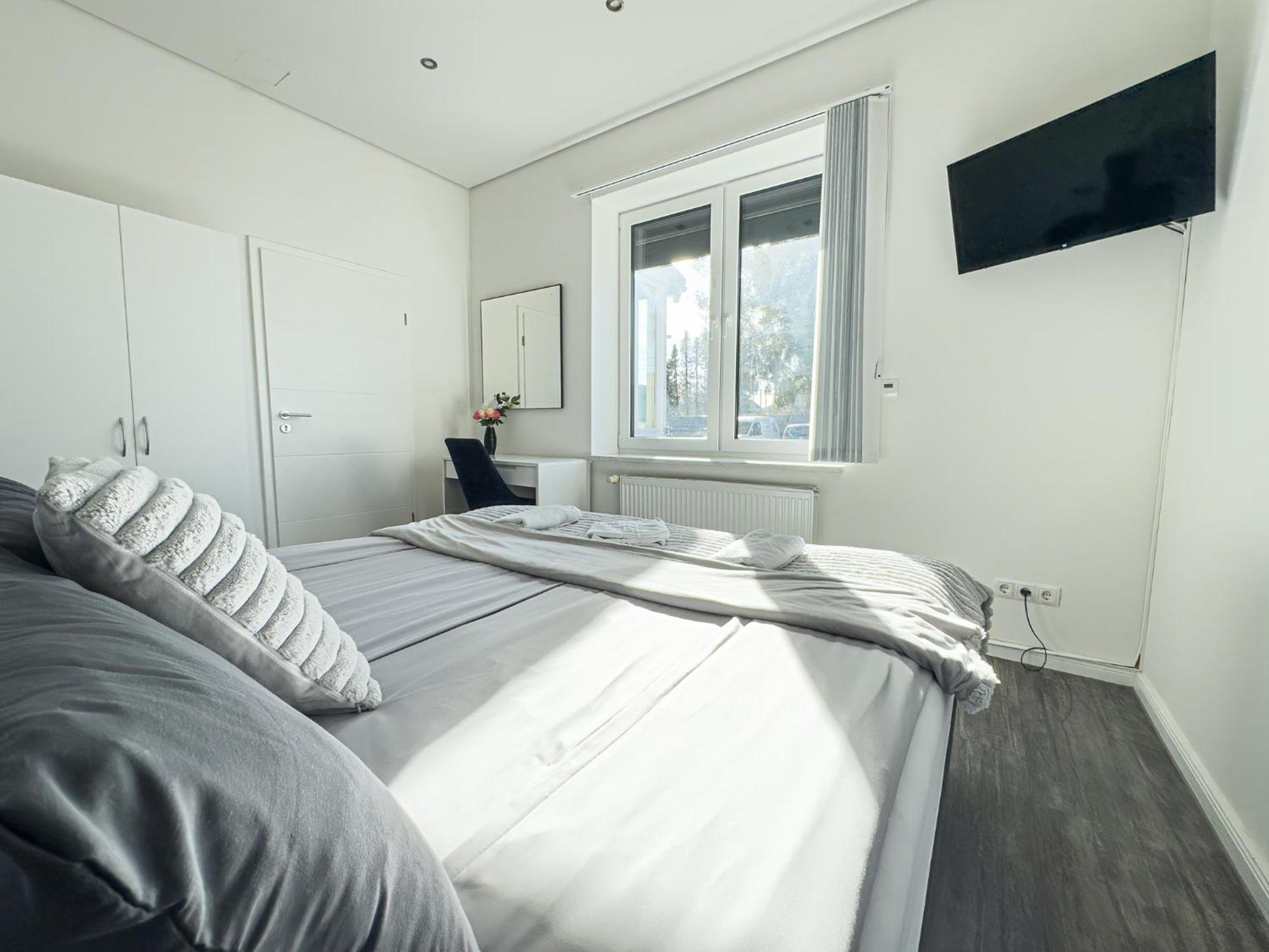 Double Room Garden View
