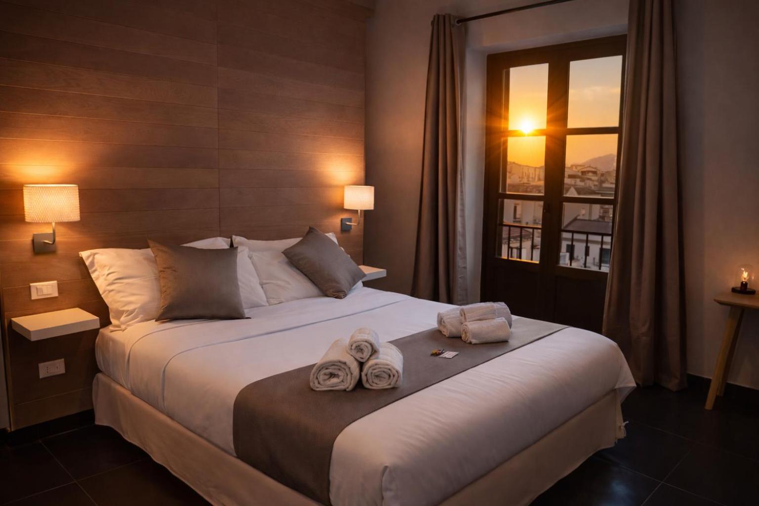 Double Room Private Bathroom