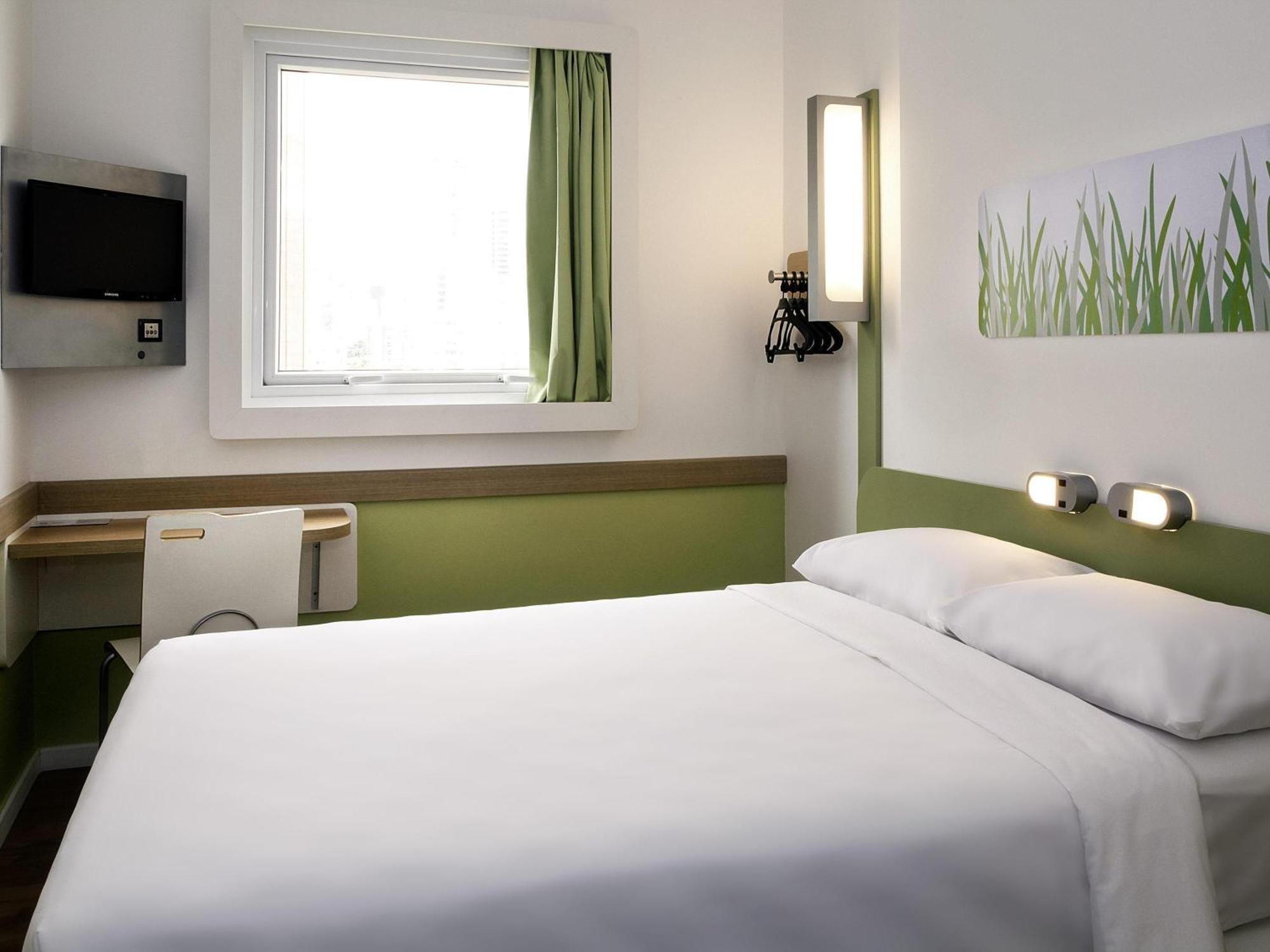 Apartment Double Bed