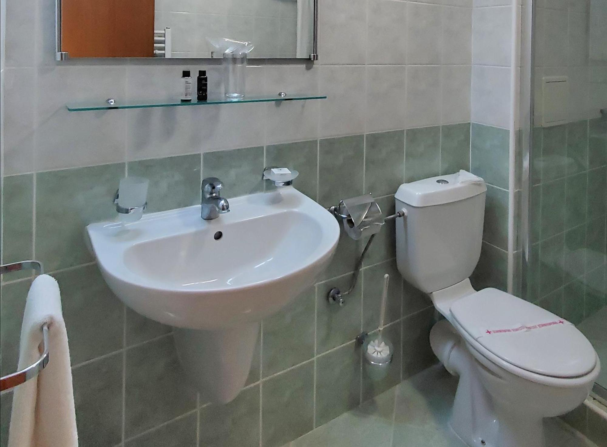 Economy Double Room