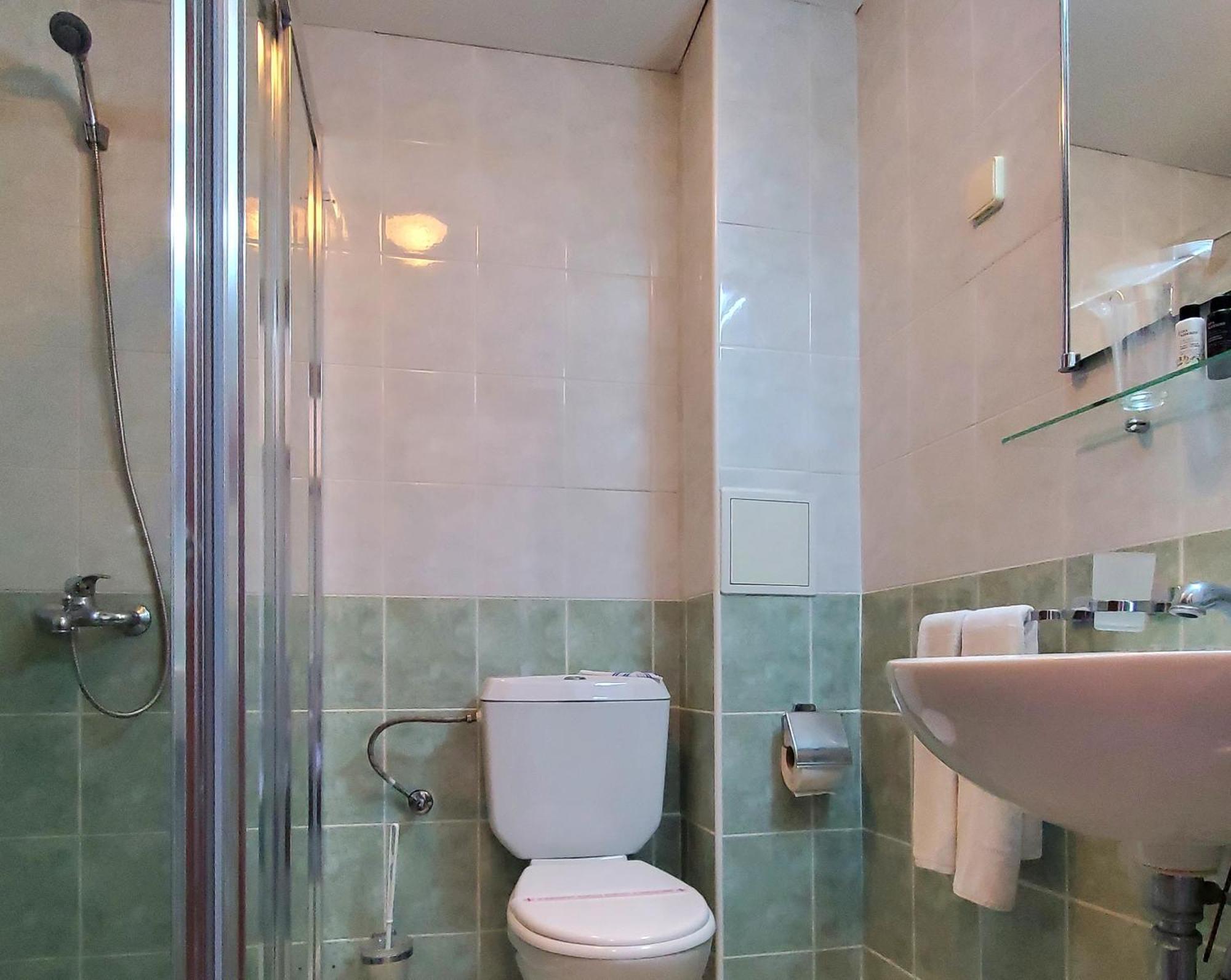 Double or Twin Room Balcony