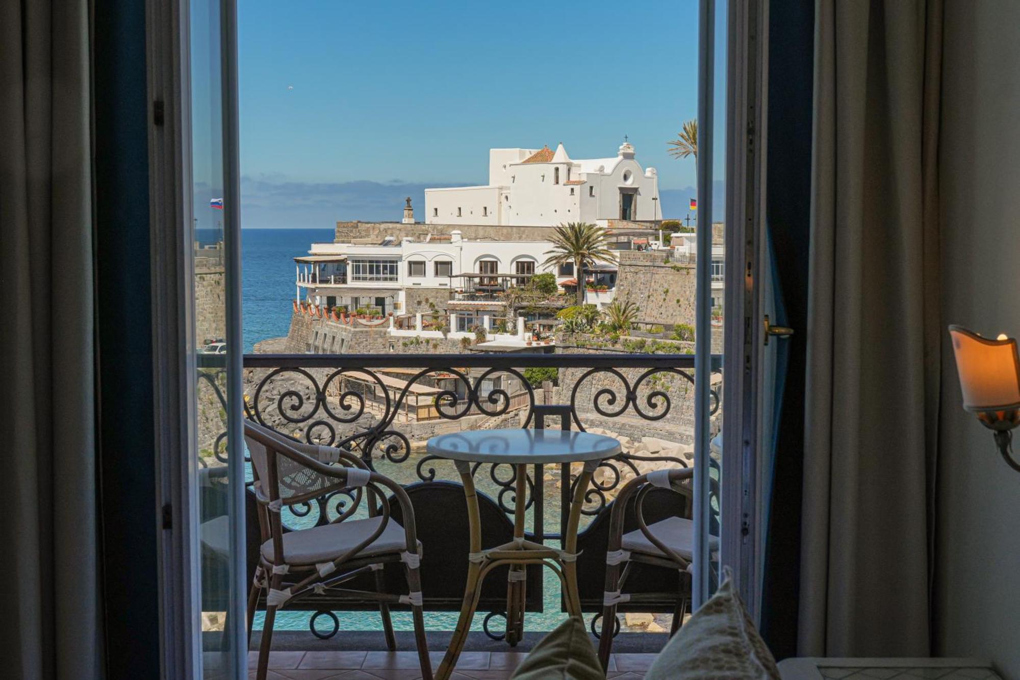 Superior Double Room Sea View Balcony