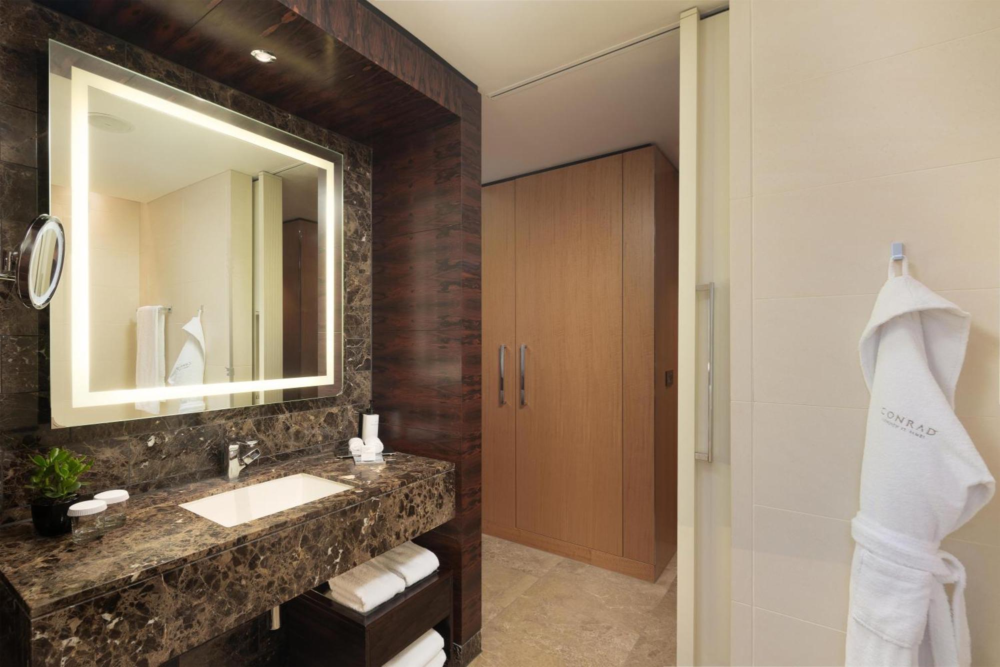 One-Bedroom Suite - Lounge Access,1765869460:JPEG