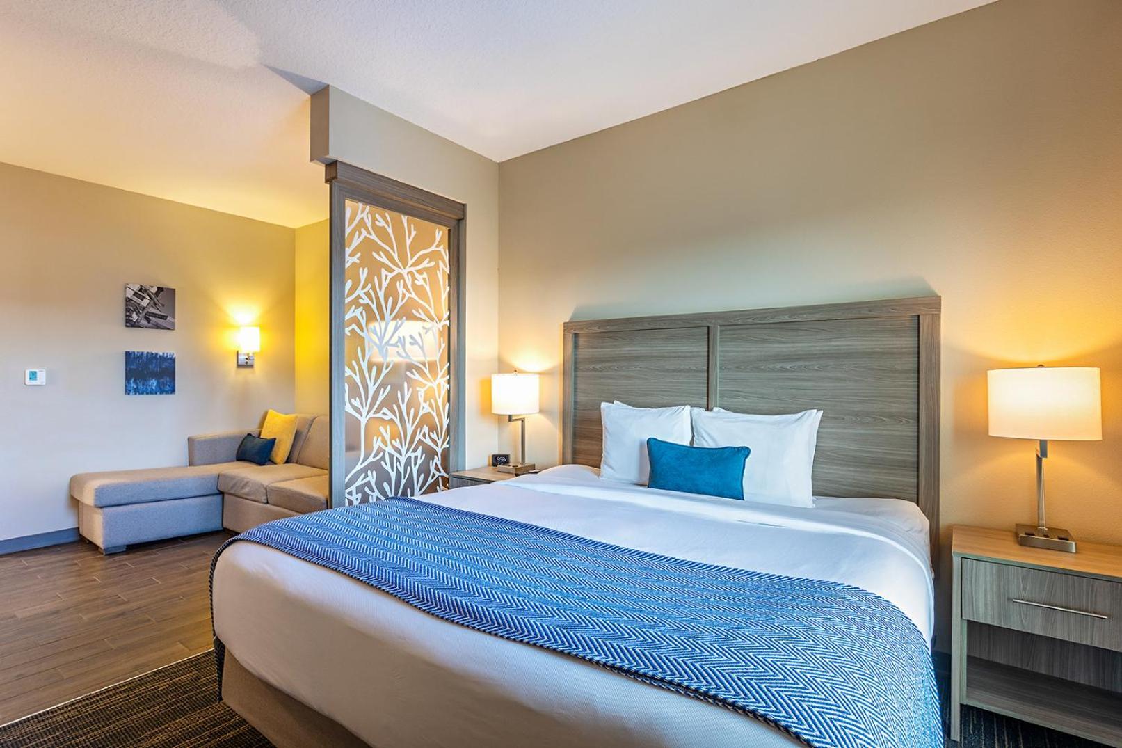 King Suite
