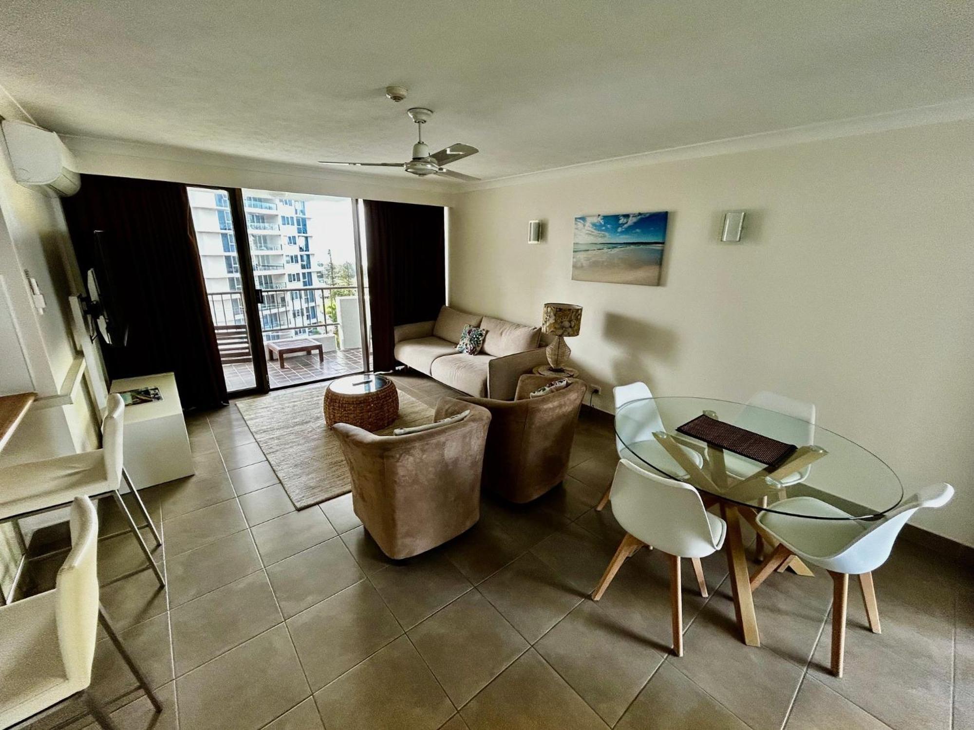 One Bedroom Apartment