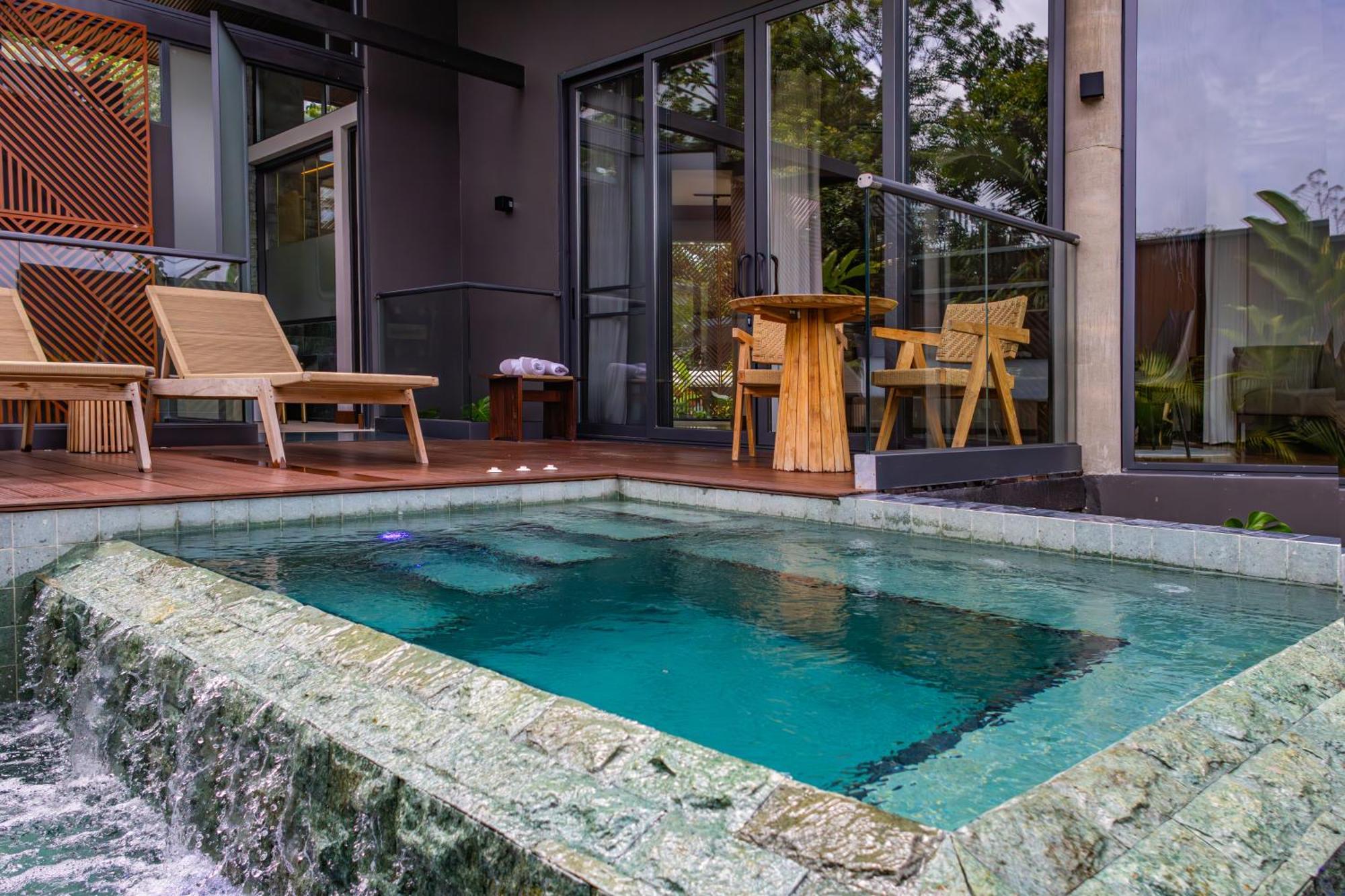 Garden Hideaway Villa