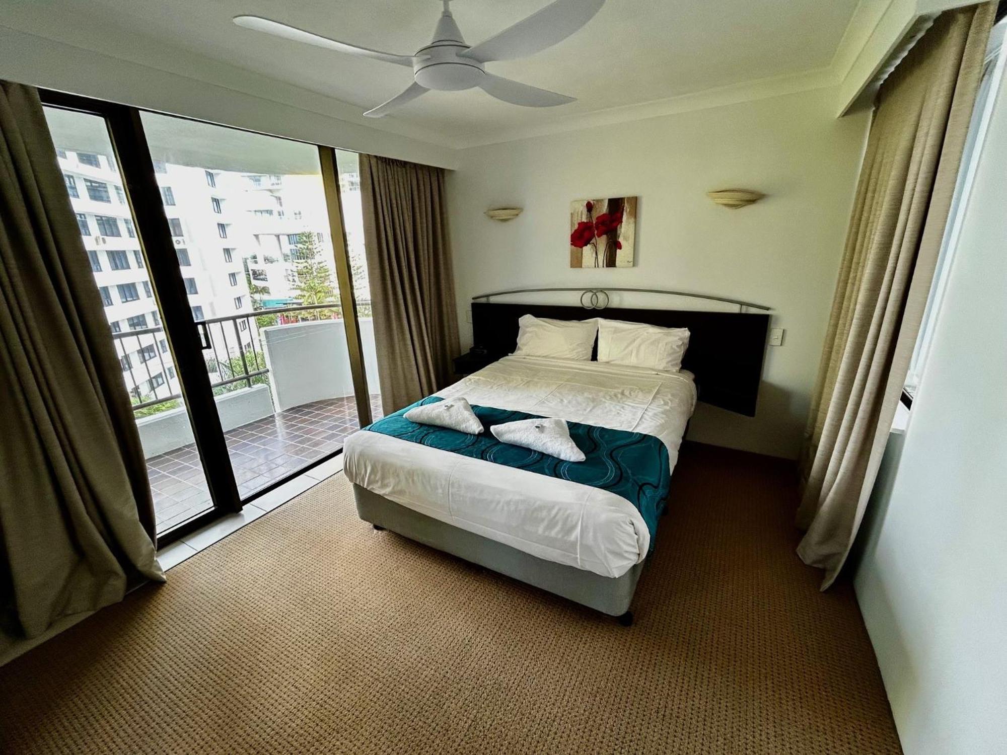 One Bedroom Apartment