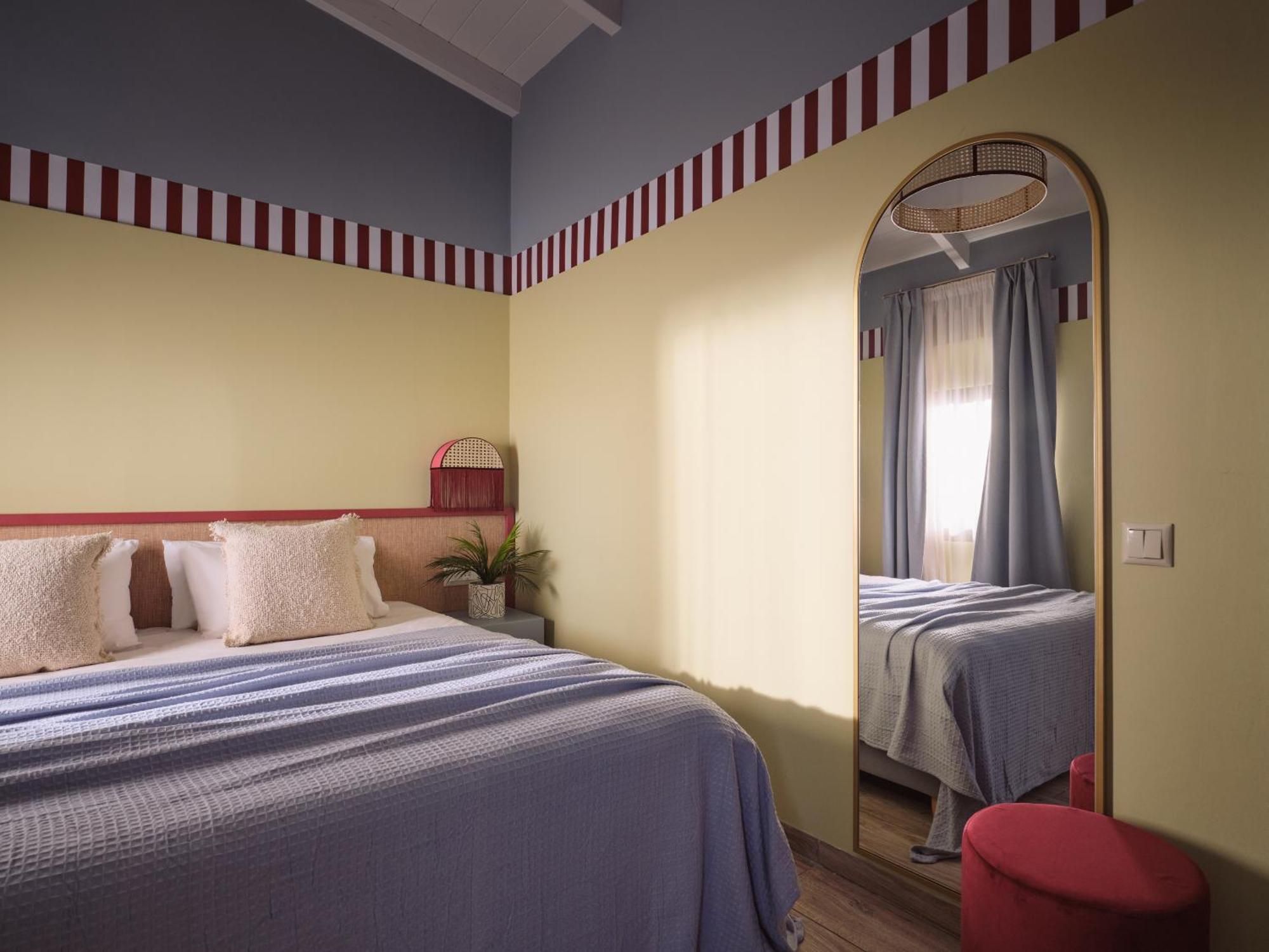 One-Bedroom Bungalow