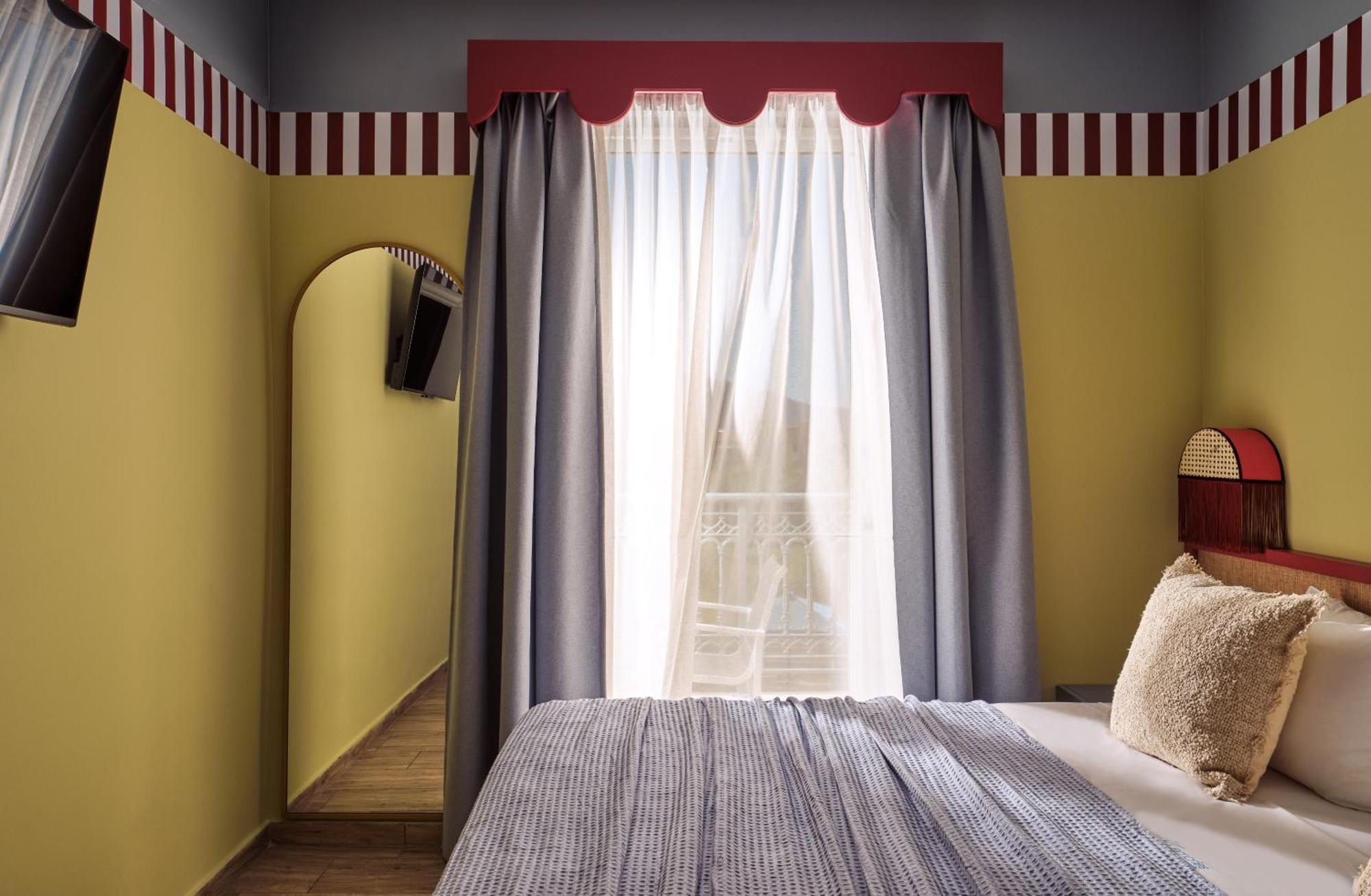 Deluxe Double or Twin Room Pool View