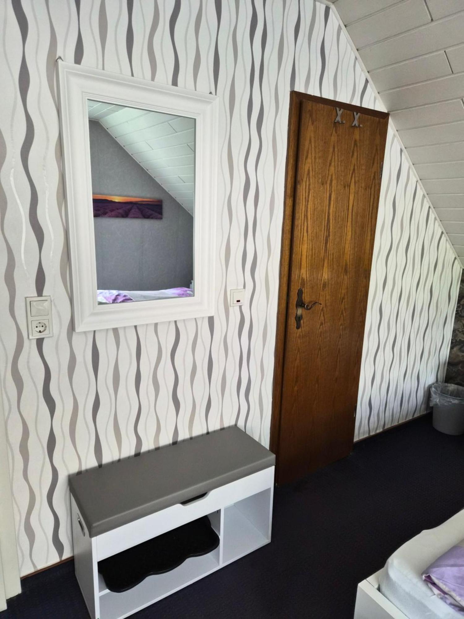 Double Room Private Bathroom