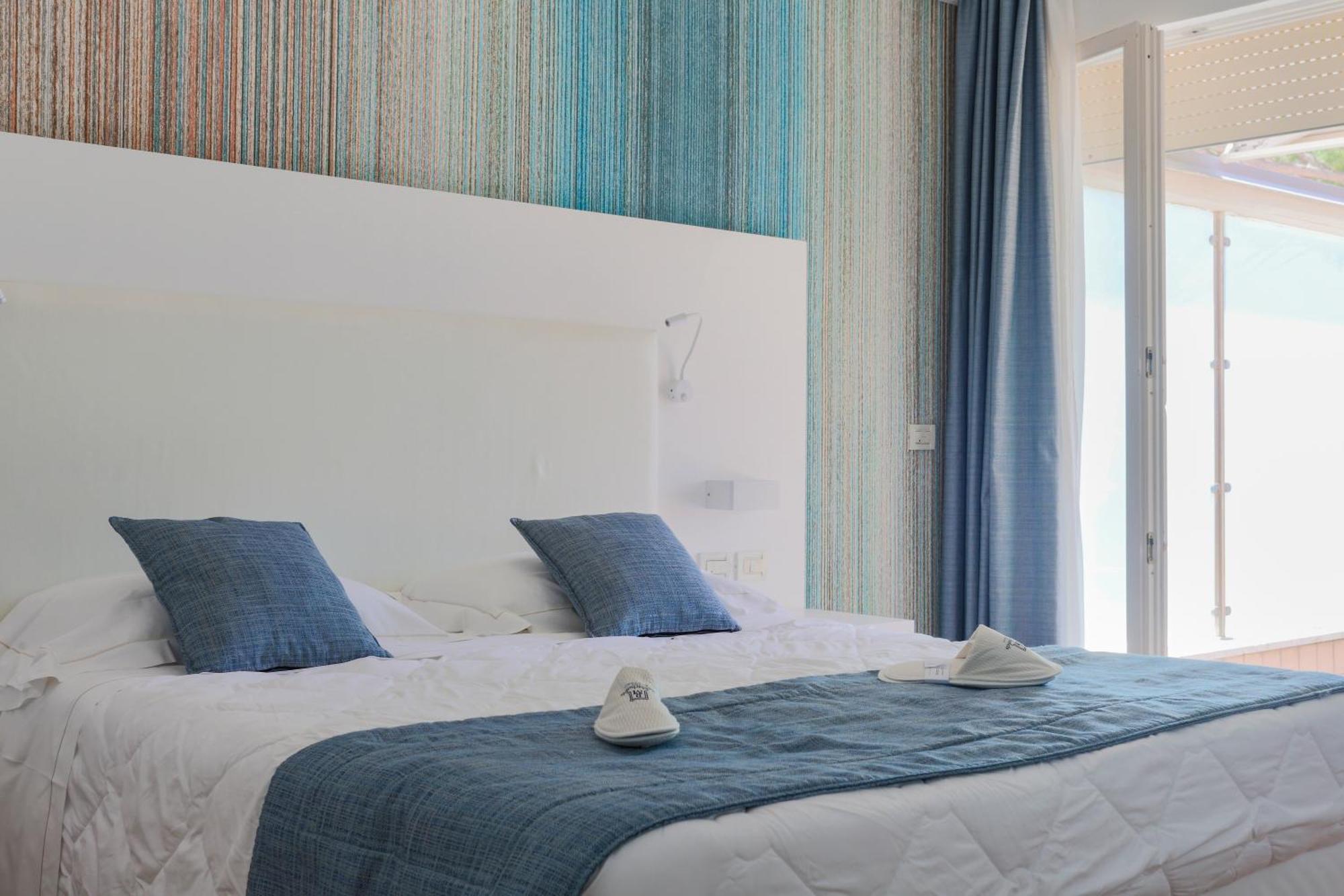 Deluxe Double Room Terrace Sea View