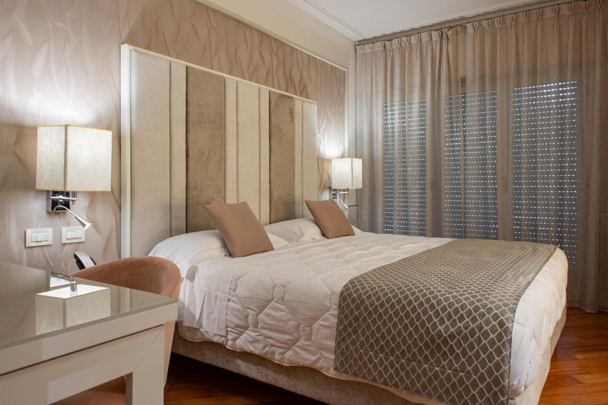 Deluxe Double Room Terrace Sea View