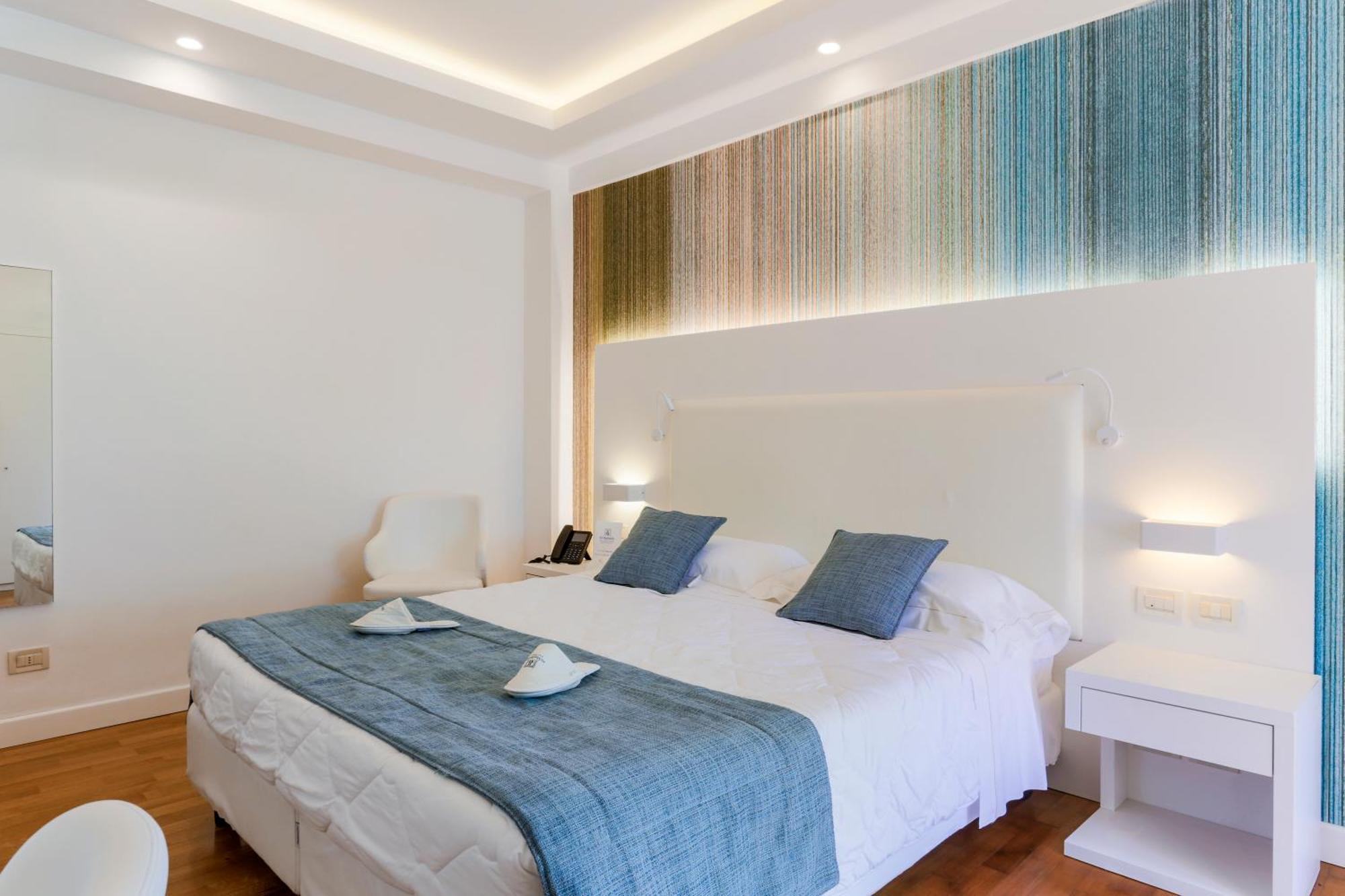 Deluxe Double Room Terrace Sea View