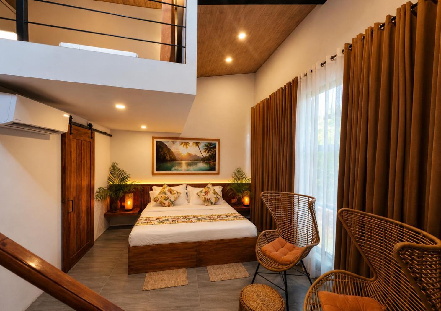 Superior Family Room