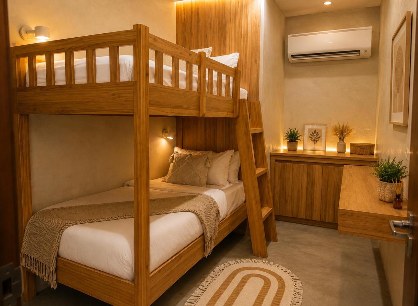 Deluxe Family Suite