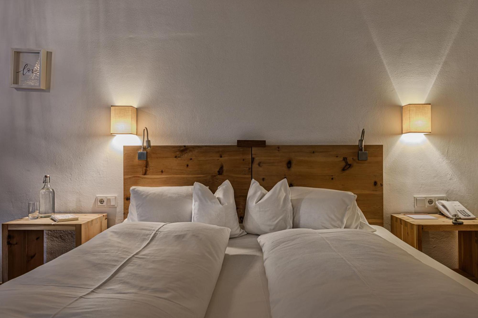 Standard Double Room,1772072697:JPEG