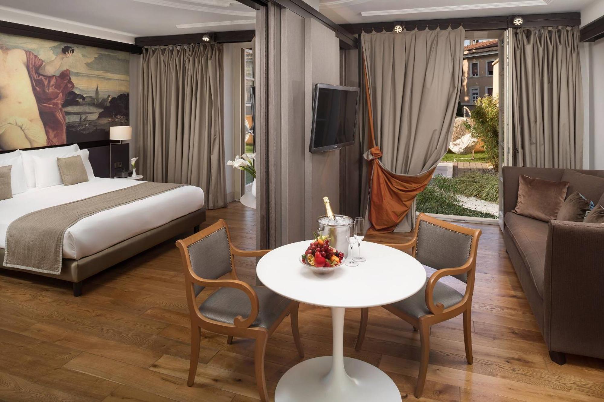 Garden Studio Apartment Whirlpool & Spa Access,1772095496:JPEG