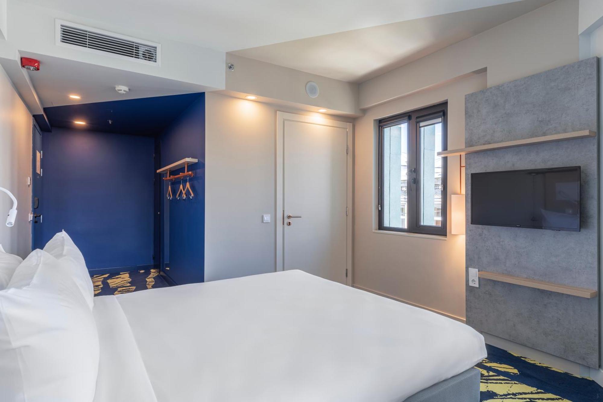 Double Room Mobility Access