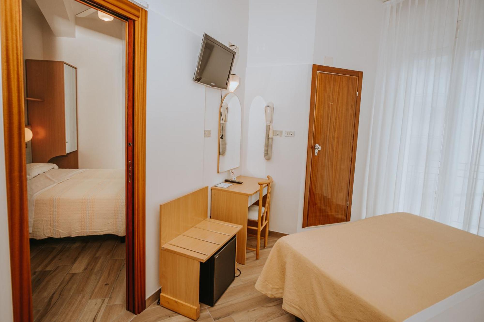 Quadruple Room Sea View