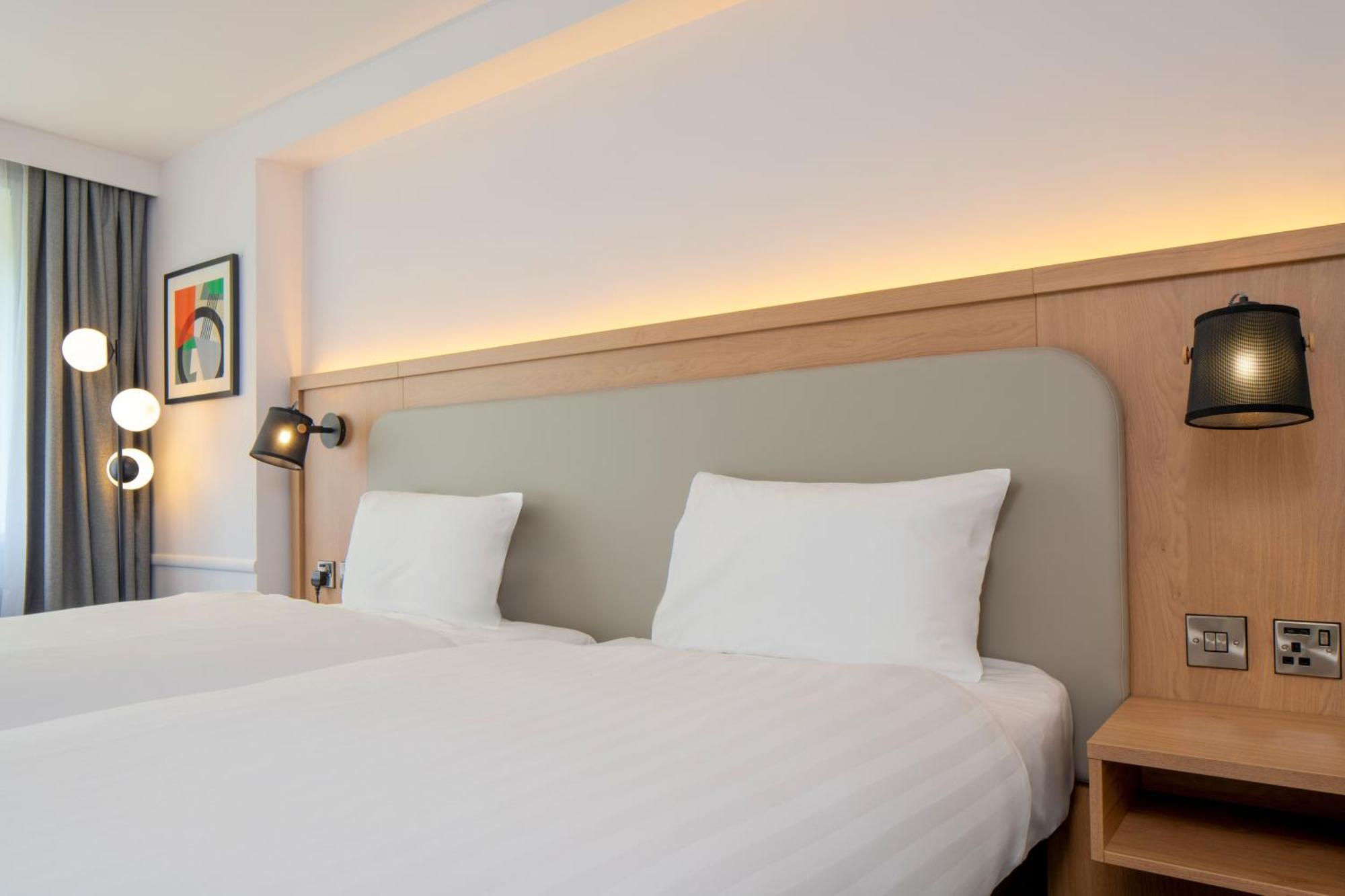 Standard Room Two Single Beds
