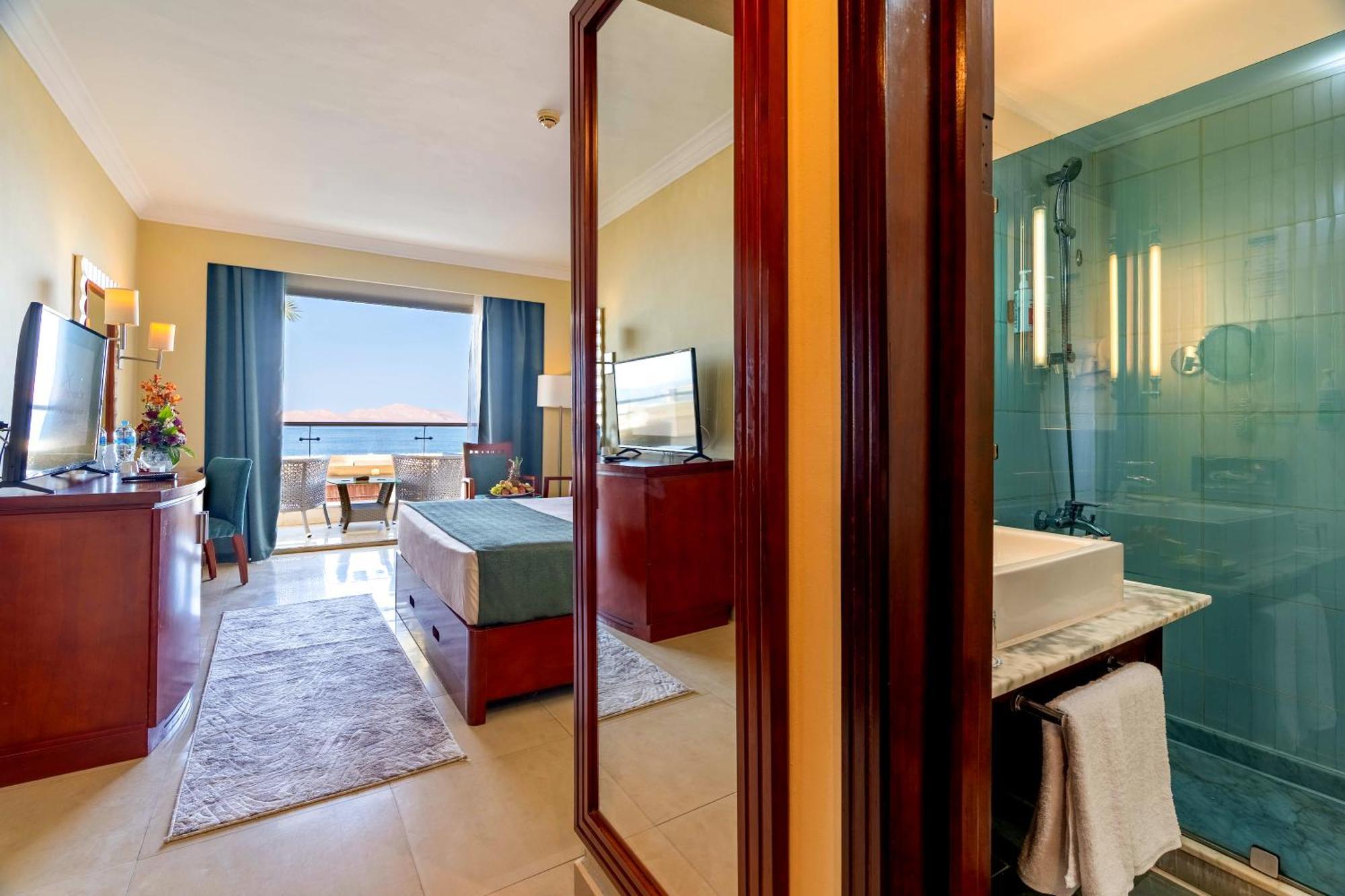 Sea View Room,1772919581:JPEG