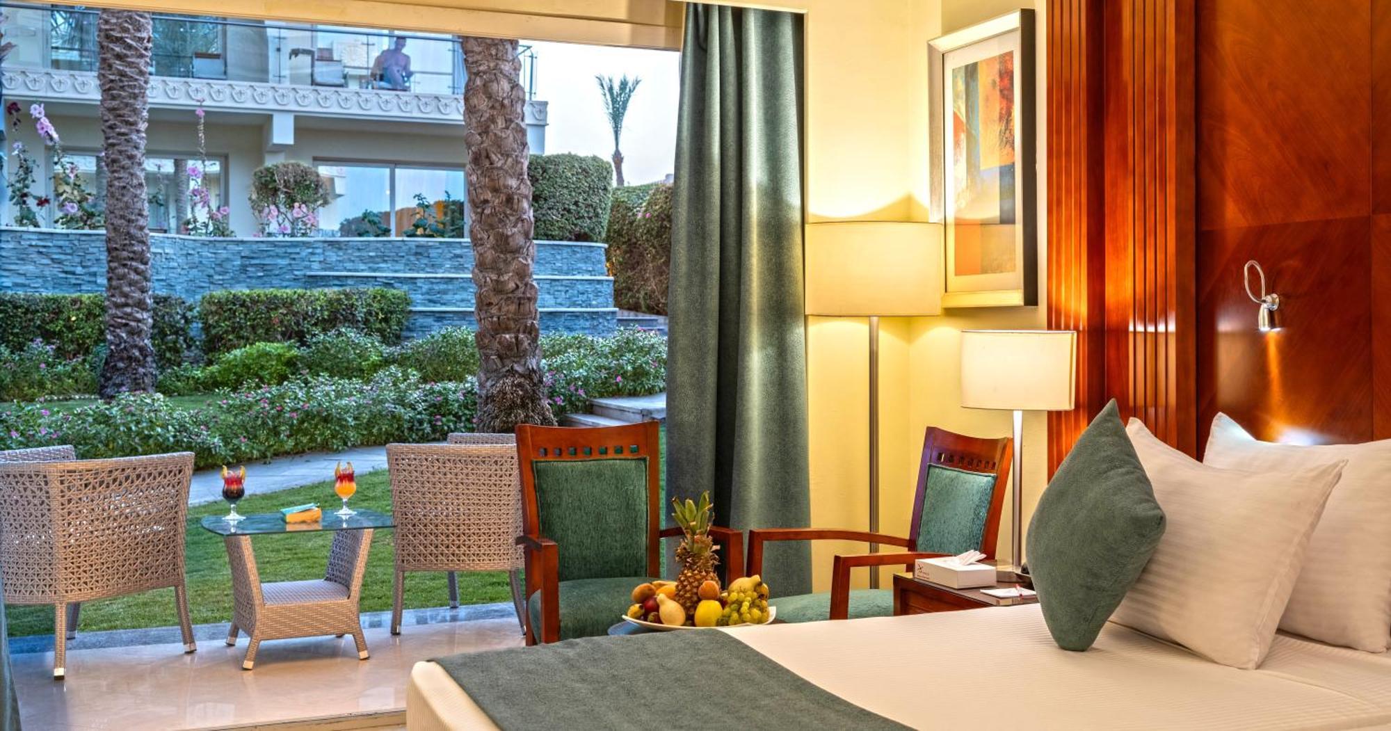 Pool view room
