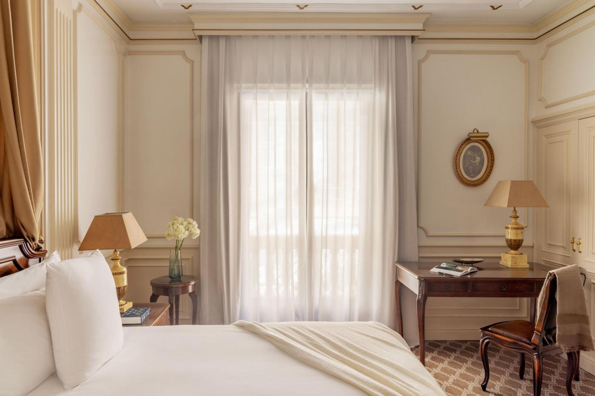 Premier Room,1774428873:JPEG
