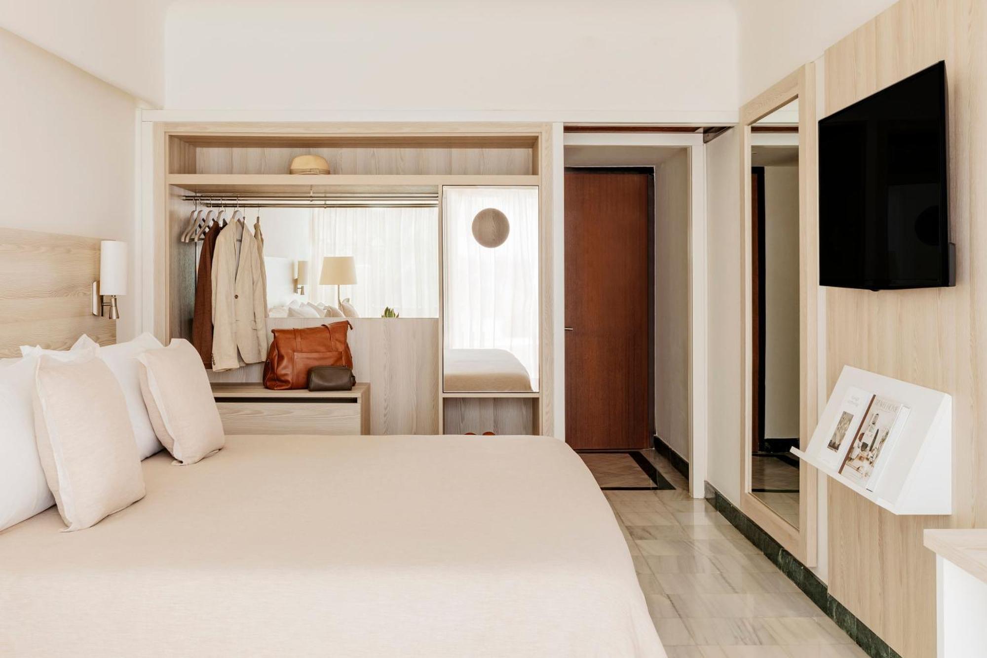 Premium Room,1774434261:JPEG