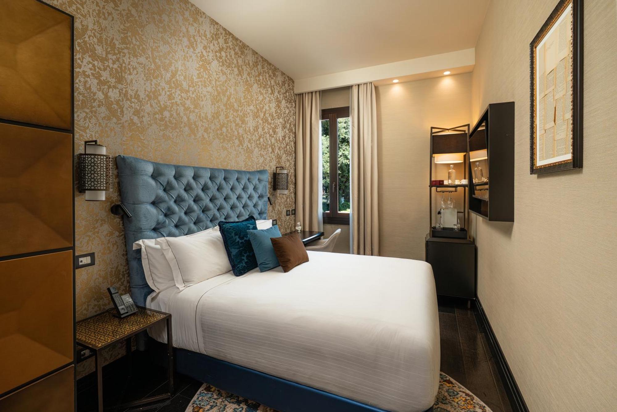 Cosy Queen Room