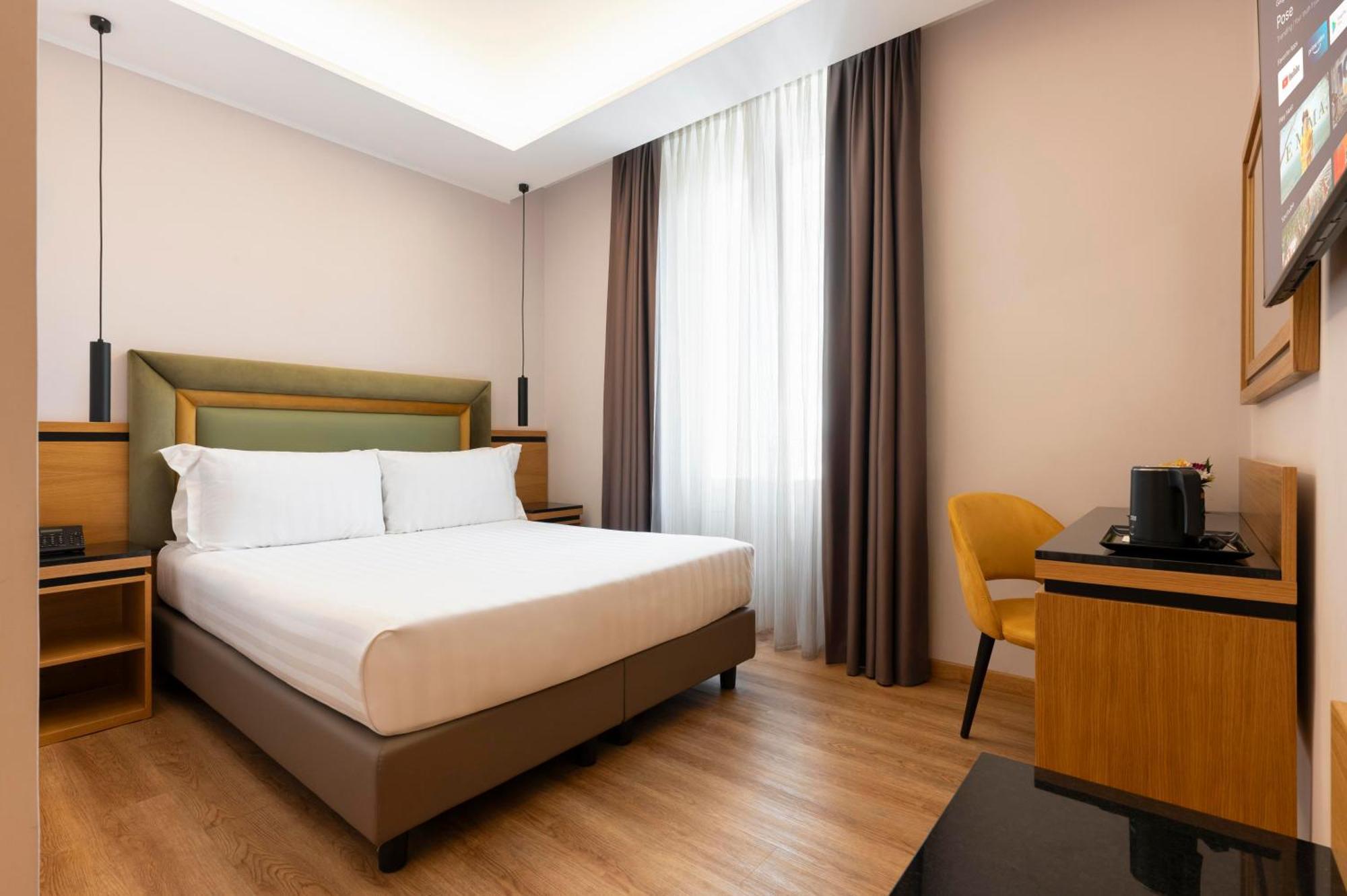 Small Double or Twin Room