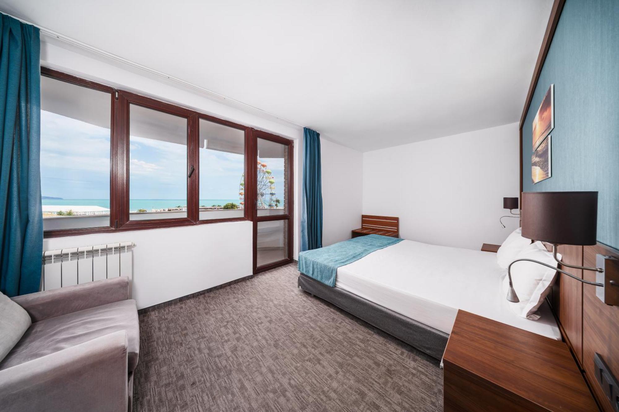 Double or Twin Room Balcony