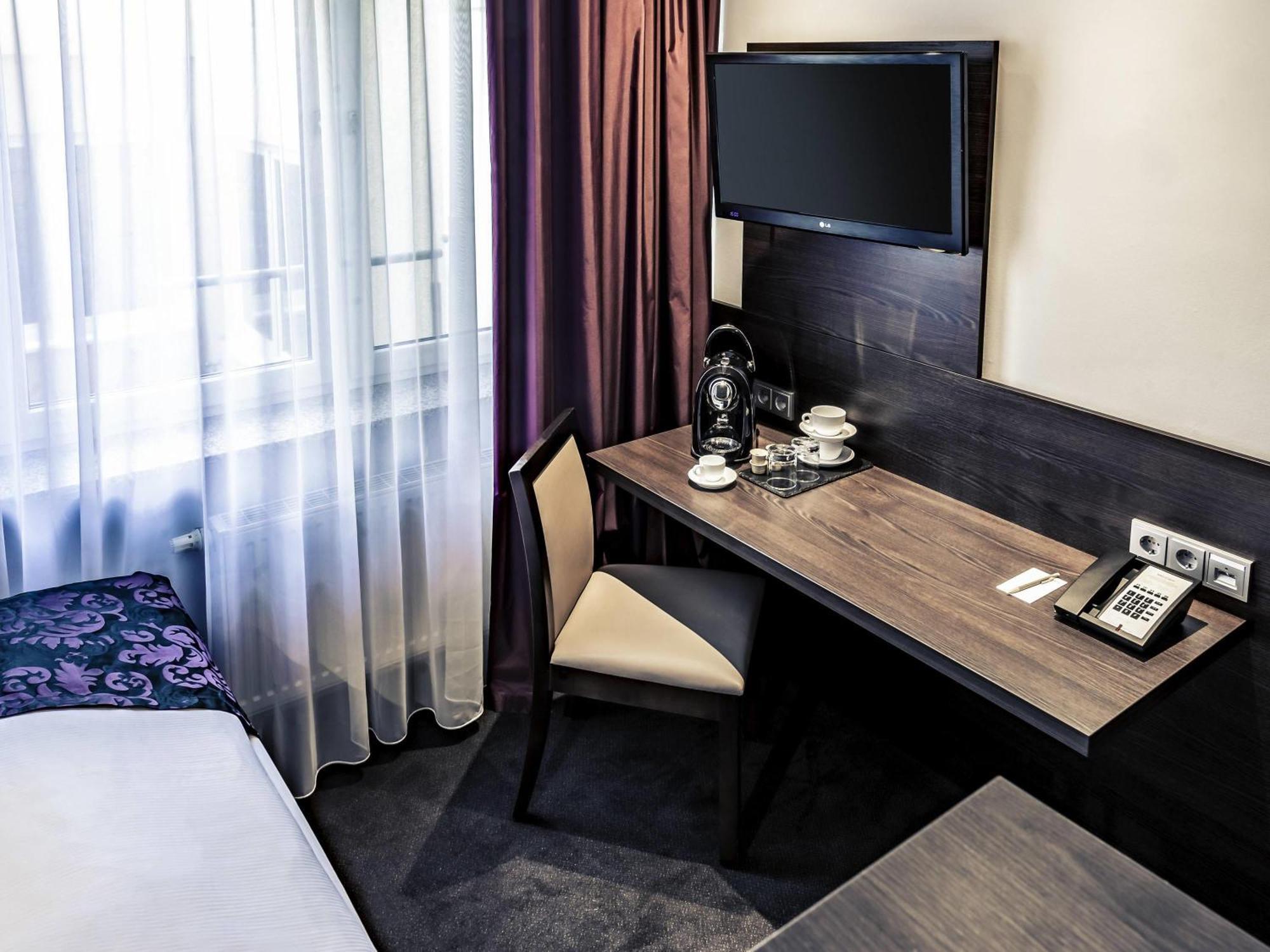 Standard Single Room