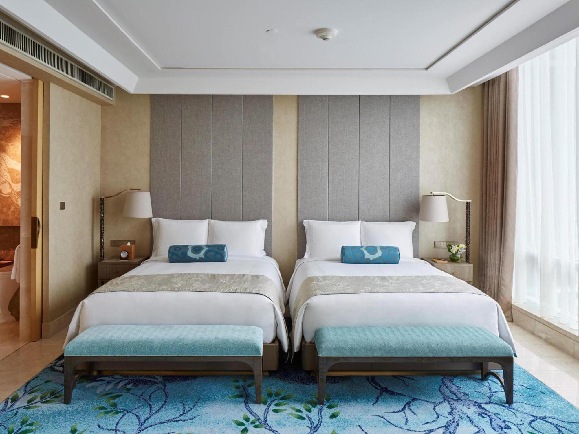 Raffles Twin Room